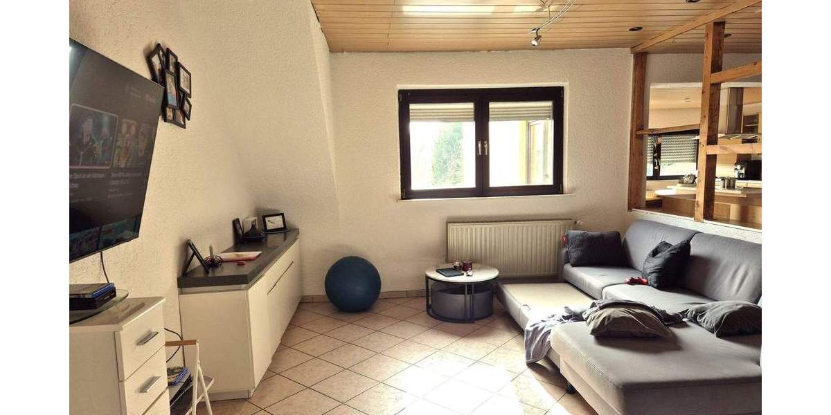 Mehrfamilienhaus, Wohnhaus Hüttigweiler Hüttigweiler - 6 Zimmer, 205 m&sup2;, 248.000&euro; | Angebot:25730740