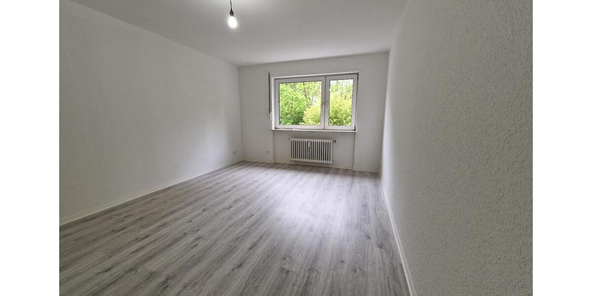 Etagenwohnung Saarbrücken Eschberg - 2 Zimmer, 68 m&sup2;, 626&euro; | Angebot:21367639
