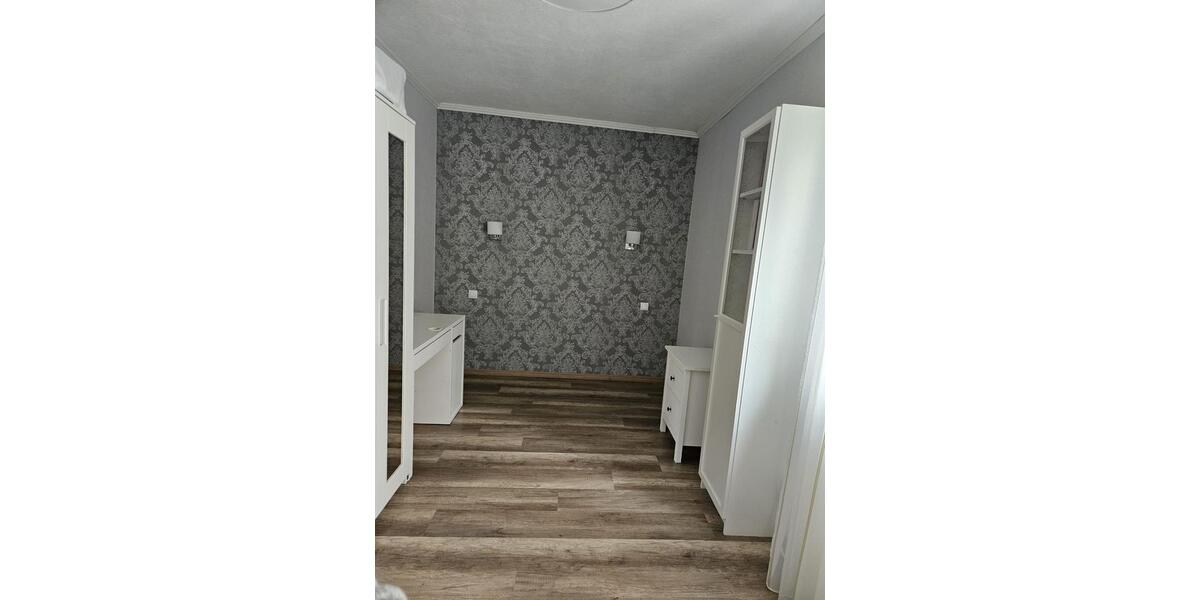 Etagenwohnung Landstuhl - 5 Zimmer, 125 m&sup2;, 175.000&euro; | Angebot:26862435
