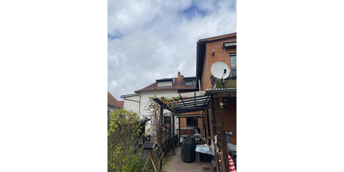 Doppelhaushälfte Blieskastel - 7 Zimmer, 185 m&sup2;, 269.000&euro; | Angebot:25705115