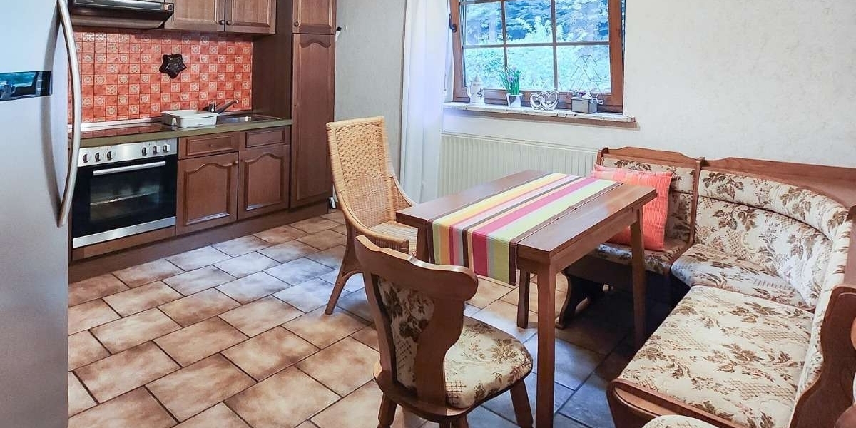 Freistehendes Einfamilienhaus in Obernheim-Kirchenarnbach – Ihr neues Zuhause mit Garten wartet - Einfamilienhaus Obernheim-Kirchenarnbach Kirchenarnbach | Angebot:27159283