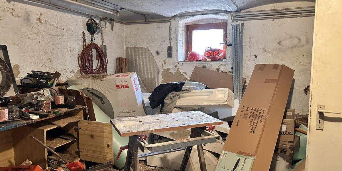 Mehrfamilienhaus, Wohnhaus Namborn Hirstein - 5 Zimmer, 143 m&sup2;, 125.000&euro; | Angebot:25736167