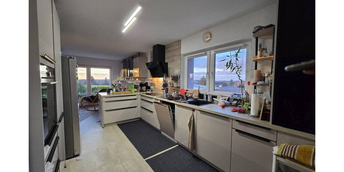 Einfamilienhaus Pirmasens Innenstadt - 6 Zimmer, 300 m&sup2;, 1.300.000&euro; | Angebot:26023380