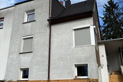 Haus Saarbrücken Dudweiler - 4 Zimmer, 96 m&sup2;, 185.000&euro; | Angebot:26918970