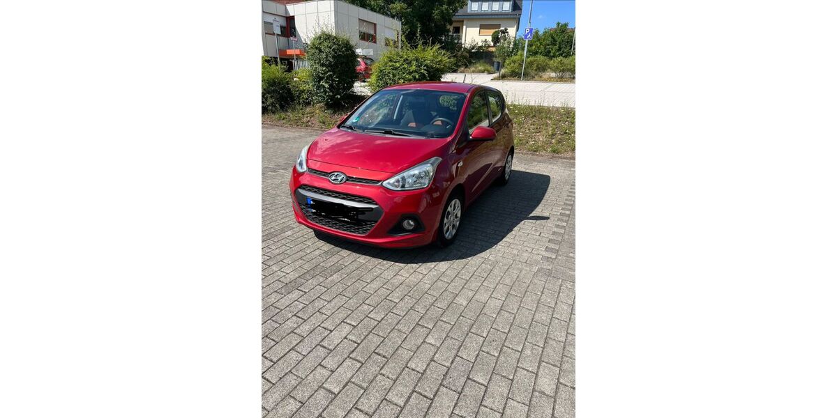 Hyundai i10 24.113 km 9.278 &euro; Contwig 66497