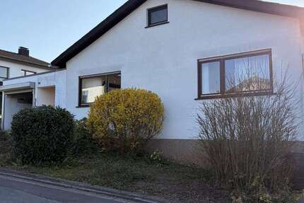 Haus Schiffweiler - 4.5 Zimmer, 165 m&sup2;, 270.000&euro; | Angebot:26099963