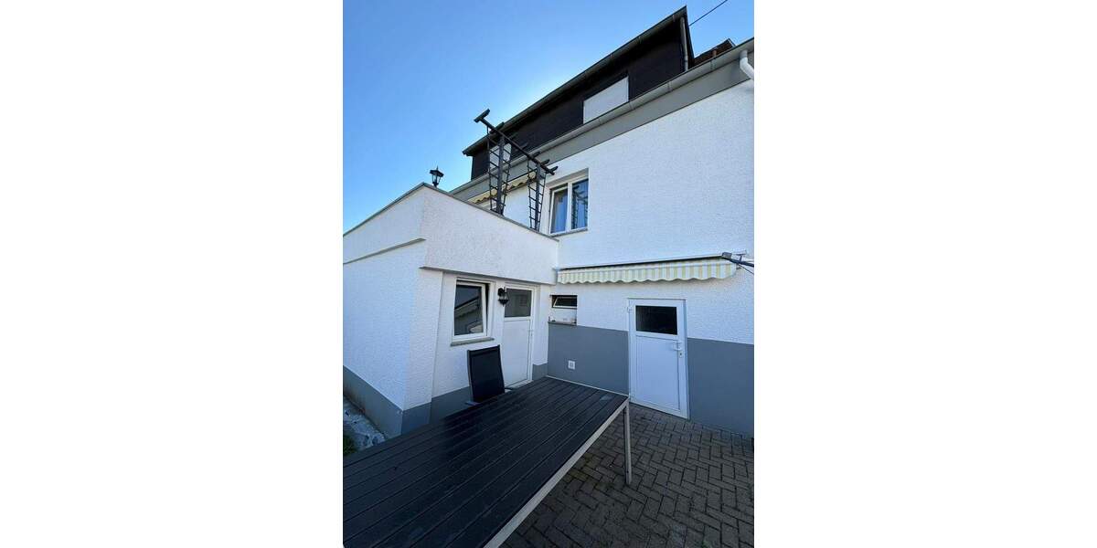 Mehrfamilienhaus, Wohnhaus Neunkirchen Wiebelskirchen - 6 Zimmer, 178 m&sup2;, 229.000&euro; | Angebot:25706021