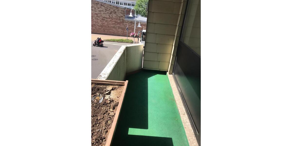 Etagenwohnung Homburg - 2 Zimmer, 86 m&sup2;, 800&euro; | Angebot:24730578