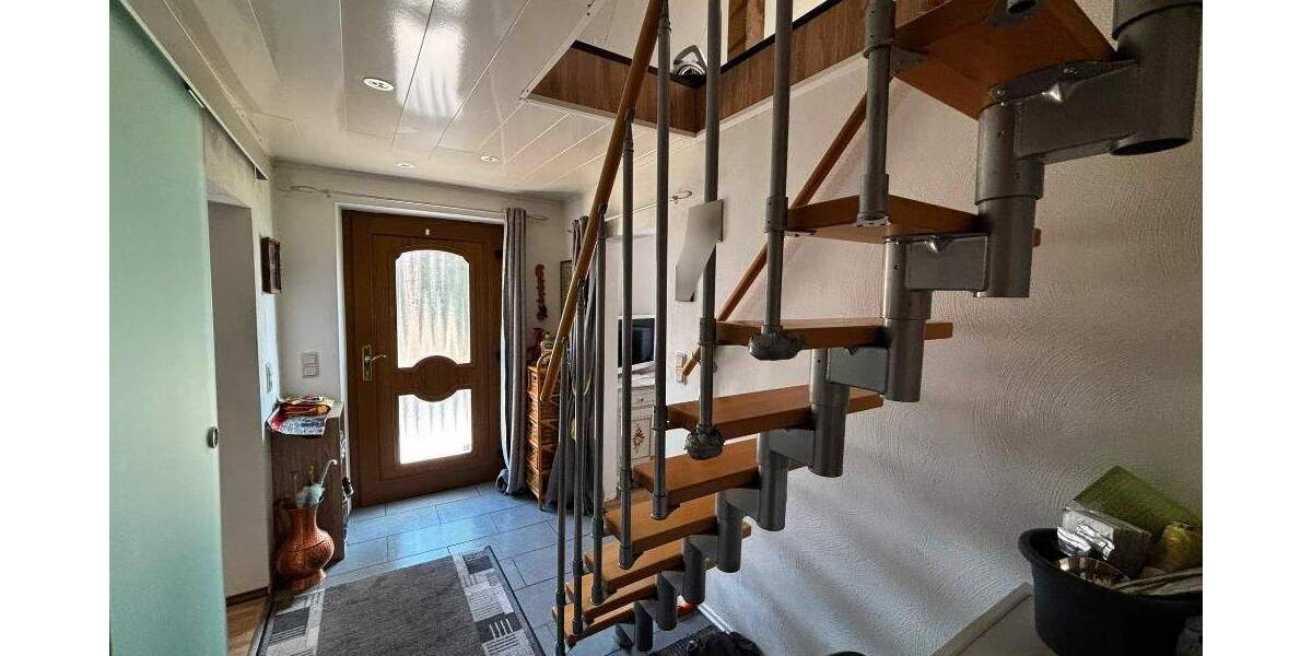 Mehrfamilienhaus, Wohnhaus Schmitshausen - 3 Zimmer, 80 m&sup2;, 139.000&euro; | Angebot:25706013