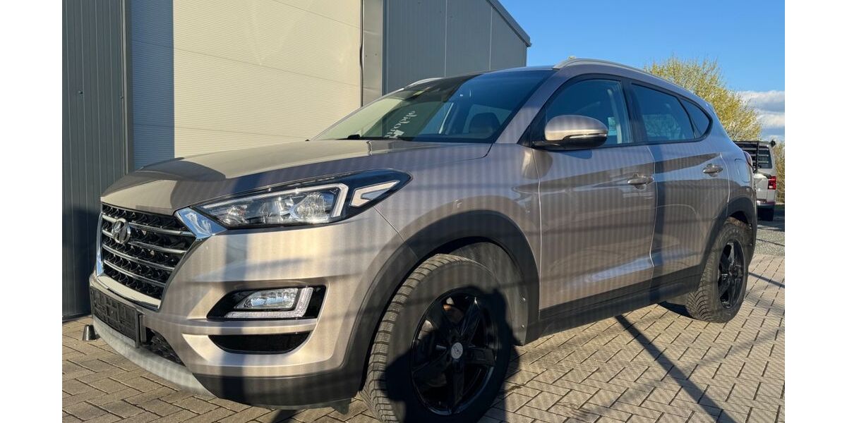 Hyundai TUCSON 104.305 km 15.900 &euro; Zweibrücken 66482