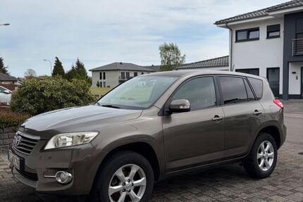 Toyota RAV 4 310.000 km 5.950 &euro; Bruchmühlbach-Miesau 66892