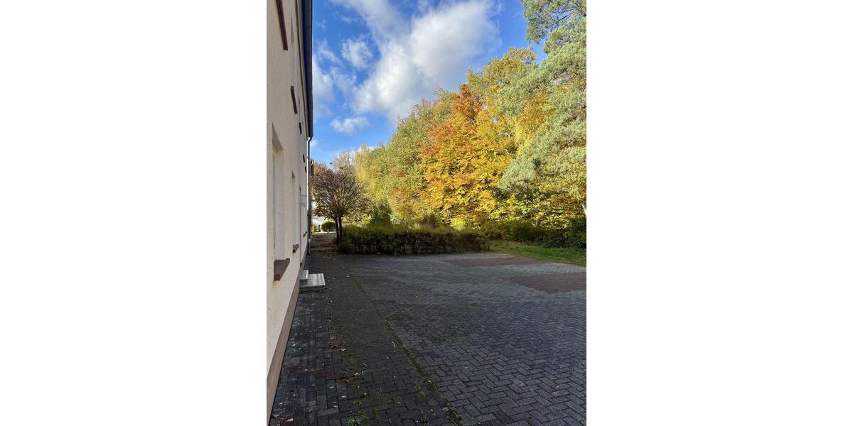 Etagenwohnung Ramstein-Miesenbach Miesenbach - 4 Zimmer, 114 m&sup2;, 1.200&euro; | Angebot:25145116