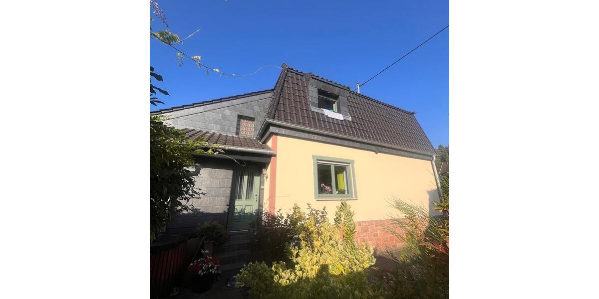 Doppelhaushälfte Saarbrücken Dudweiler - 3.5 Zimmer, 80 m&sup2;, 229.000&euro; | Angebot:26108205