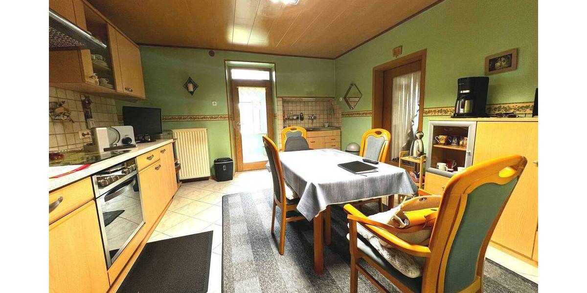 Einfamilienhaus Quierschied - 6 Zimmer, 130 m&sup2;, 165.000&euro; | Angebot:26609029
