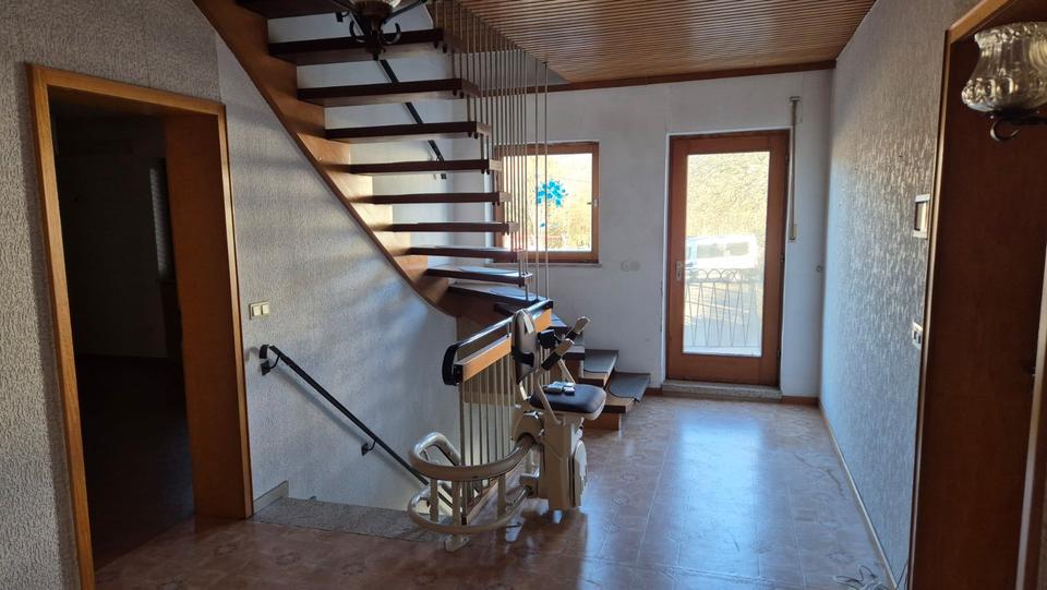 Einfamilienhaus Neunkirchen Heinitz - 5 Zimmer, 125 m&sup2;, 90.000&euro; | Angebot:25126497