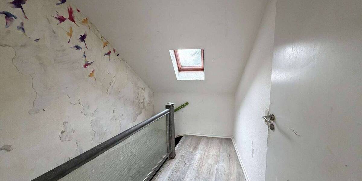 Mehrfamilienhaus, Wohnhaus Sulzbach/Saar Sulzbach - 3 Zimmer, 87 m&sup2;, 98.000&euro; | Angebot:26015802