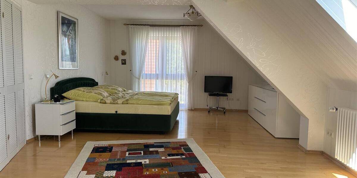 Einfamilienhaus Berschweiler bei Baumholder - 7 Zimmer, 239 m&sup2;, 290.000&euro; | Angebot:25739299