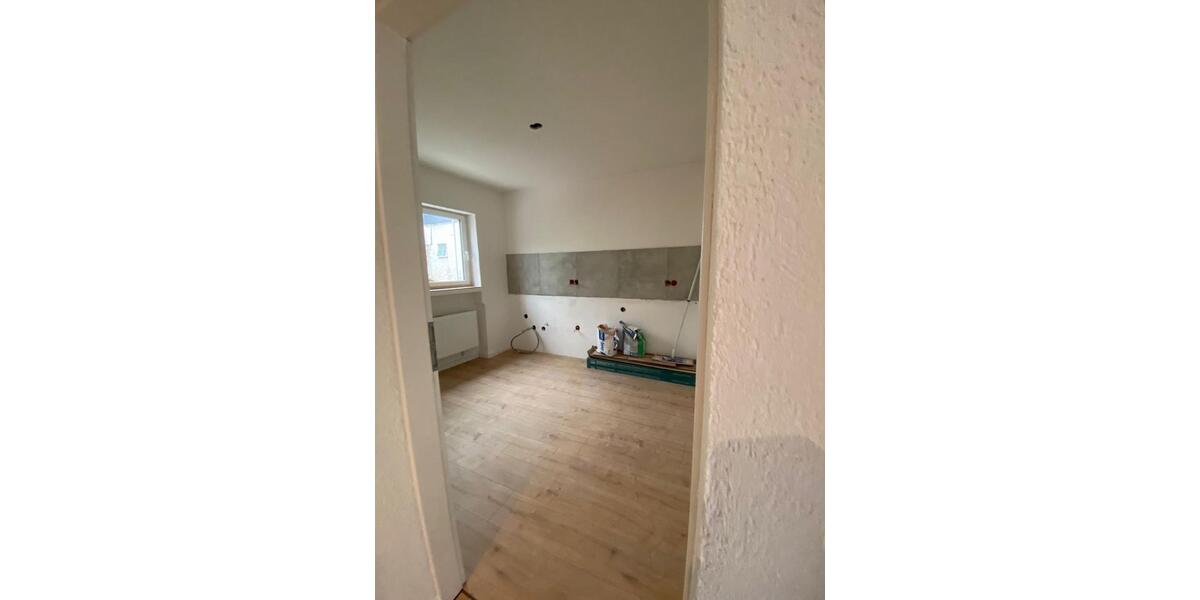 Reihenhaus Heusweiler - 4 Zimmer, 130 m&sup2;, 1.200&euro; | Angebot:25894824