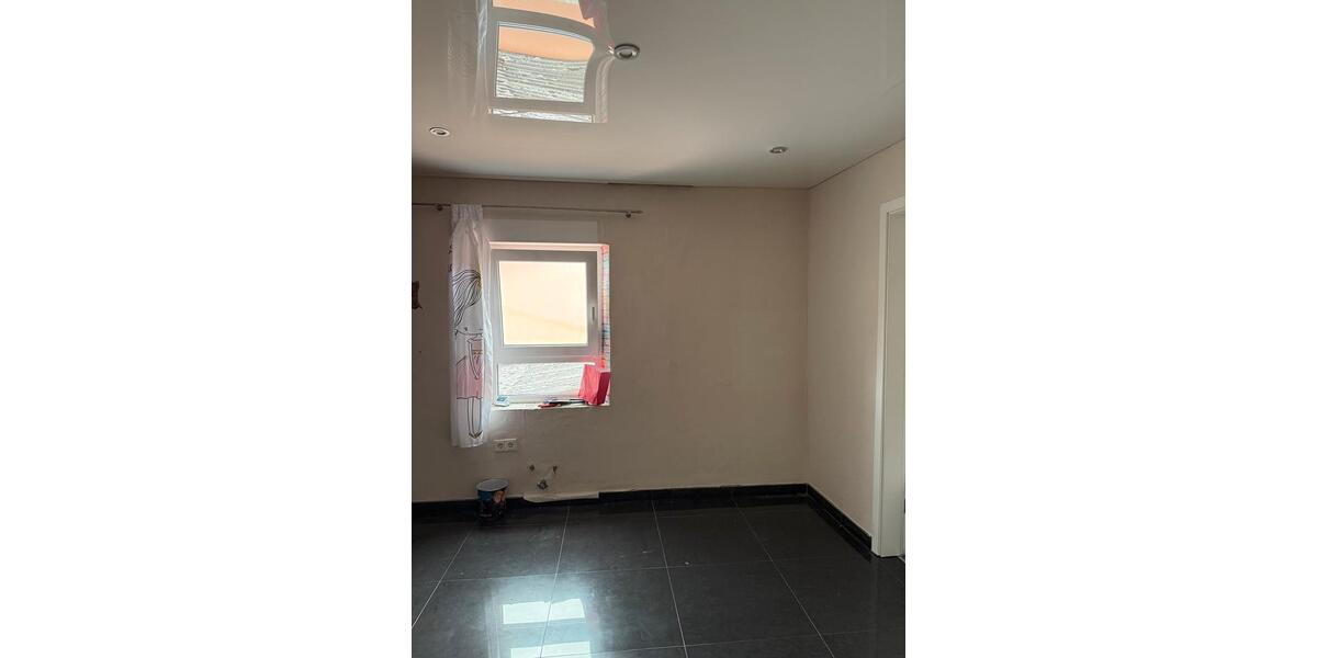 Dachgeschoßwohnung Neunkirchen - 3 Zimmer, 75 m&sup2;, 620&euro; | Angebot:26603873