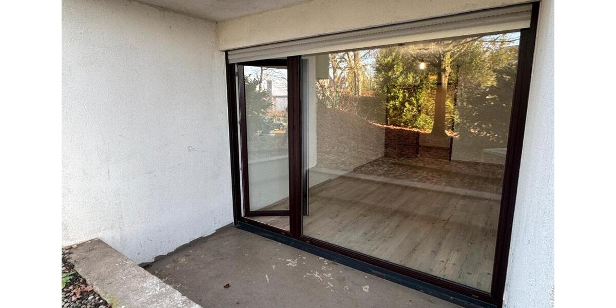 Erdgeschoßwohnung Saarbrücken Kieselhumes - 3 Zimmer, 98 m&sup2;, 750&euro; | Angebot:25422536