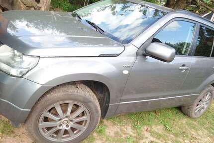 Suzuki Grand Vitara 188.888 km 5.900 &euro; Clausen 66978