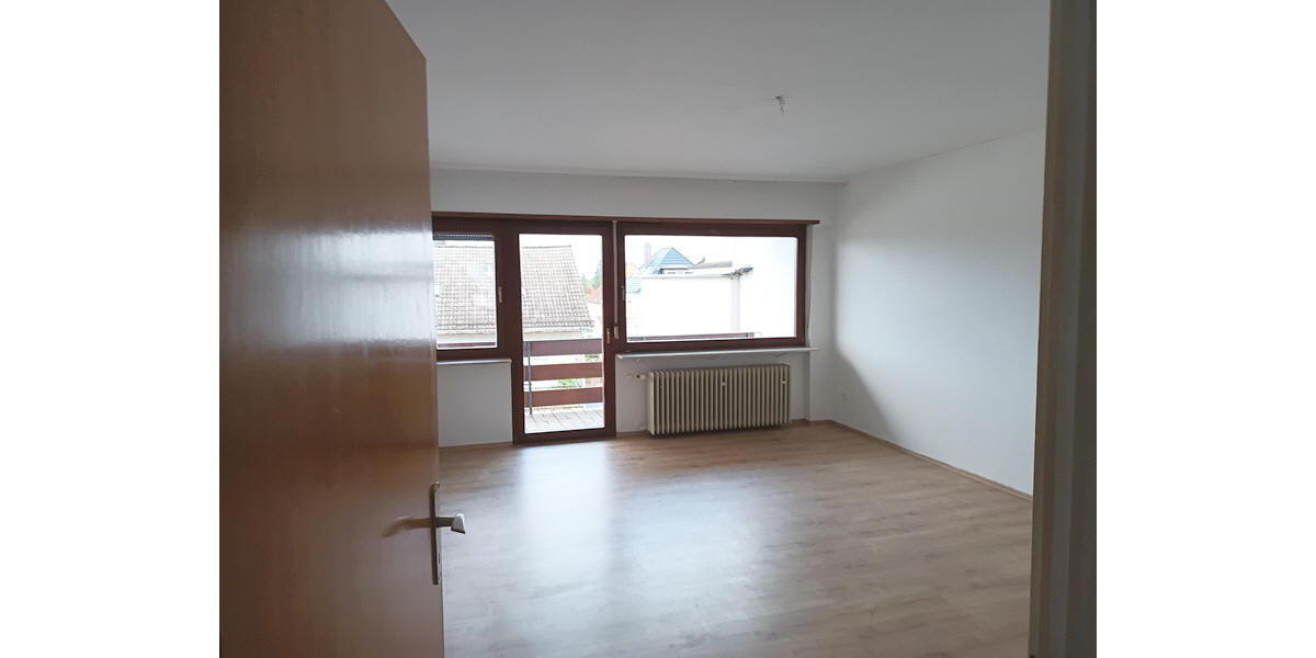 ObjNr:19553 - Gepflegtes Mehrfamilienhaus in Pirmasens mit 4 Garagen - Mehrfamilienhaus, Wohnhaus Pirmasens | Angebot:17159346