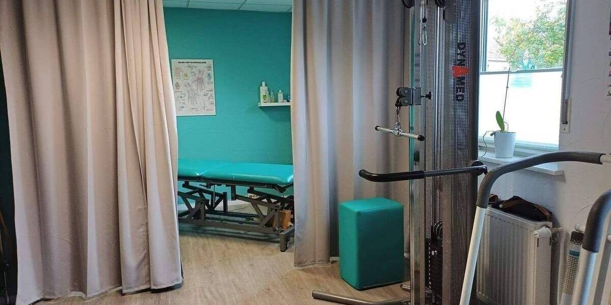 Gewerbeobjekt Sankt Ingbert Rohrbach - 9 Zimmer, 280 m&sup2;, 249.000&euro; | Angebot:26867387