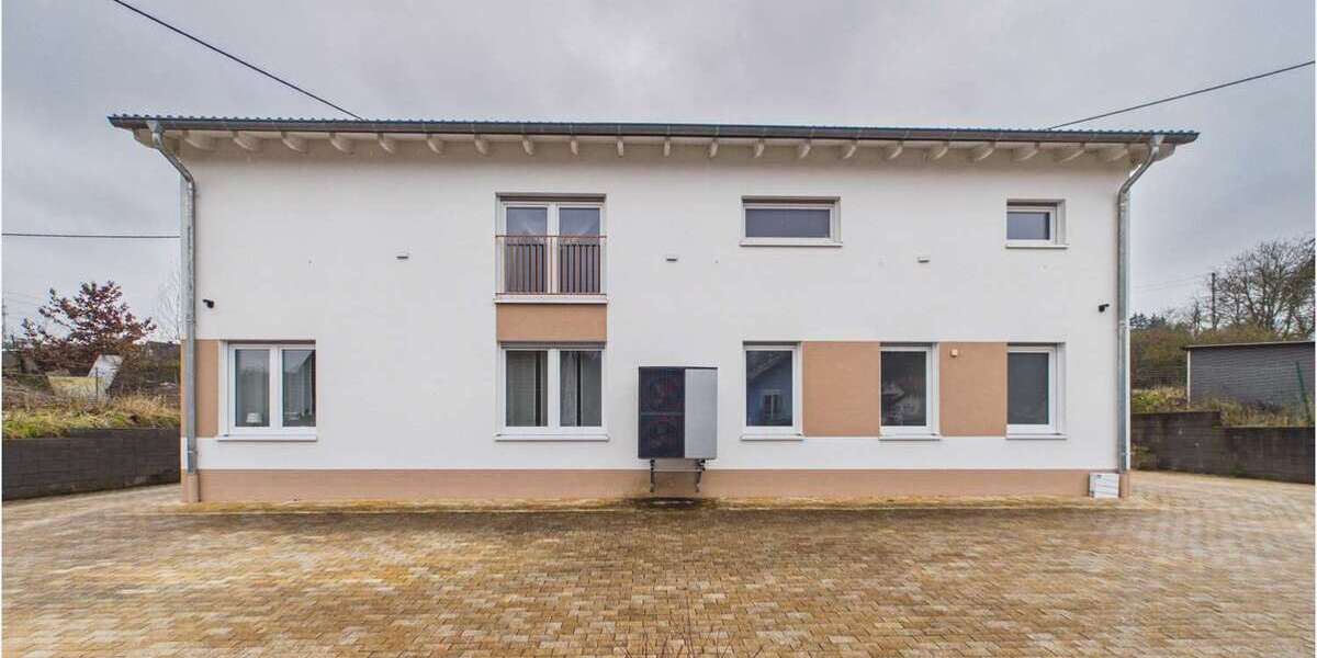 Einfamilienhaus Schönenberg - 8 Zimmer, 283 m&sup2;, 580.000&euro; | Angebot:25205791