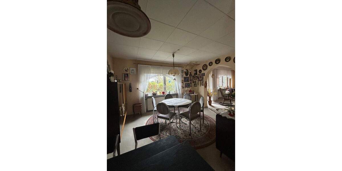 Mehrfamilienhaus, Wohnhaus Schiffweiler Landsweiler - 8 Zimmer, 155 m&sup2;, 300.000&euro; | Angebot:25663150