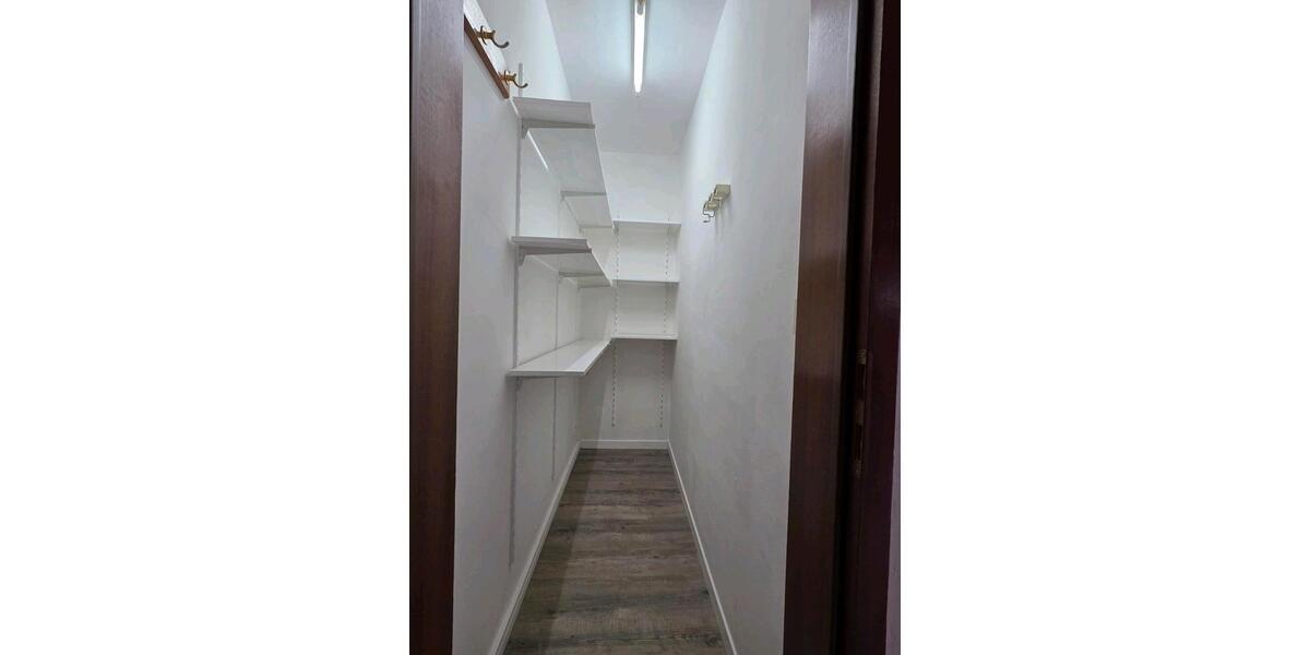 Dachgeschoßwohnung Quierschied - 2 Zimmer, 54 m&sup2;, 530&euro; | Angebot:25883547