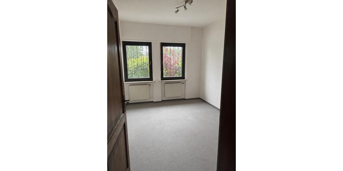 Einfamilienhaus Pirmasens Niedersimten - 6 Zimmer, 190 m&sup2;, 385.000&euro; | Angebot:26702087