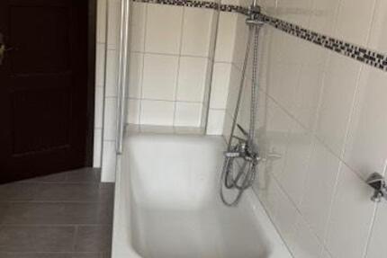 Wohnung Pirmasens Niedersimten - 4 Zimmer, 96 m&sup2;, 790&euro; | Angebot:24513065