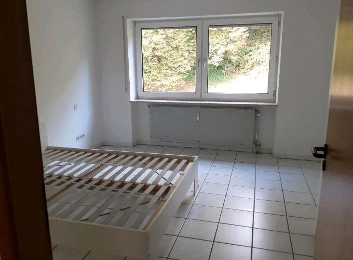 Etagenwohnung Saarbrücken St. Arnual - 2.5 Zimmer, 65 m&sup2;, 185.000&euro; | Angebot:27299017