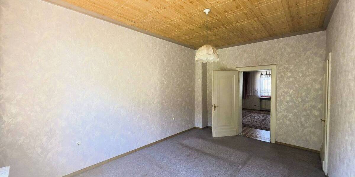 Mehrfamilienhaus, Wohnhaus Quierschied Fischbach - 1 Zimmer, 187 m&sup2;, 135.000&euro; | Angebot:25663883