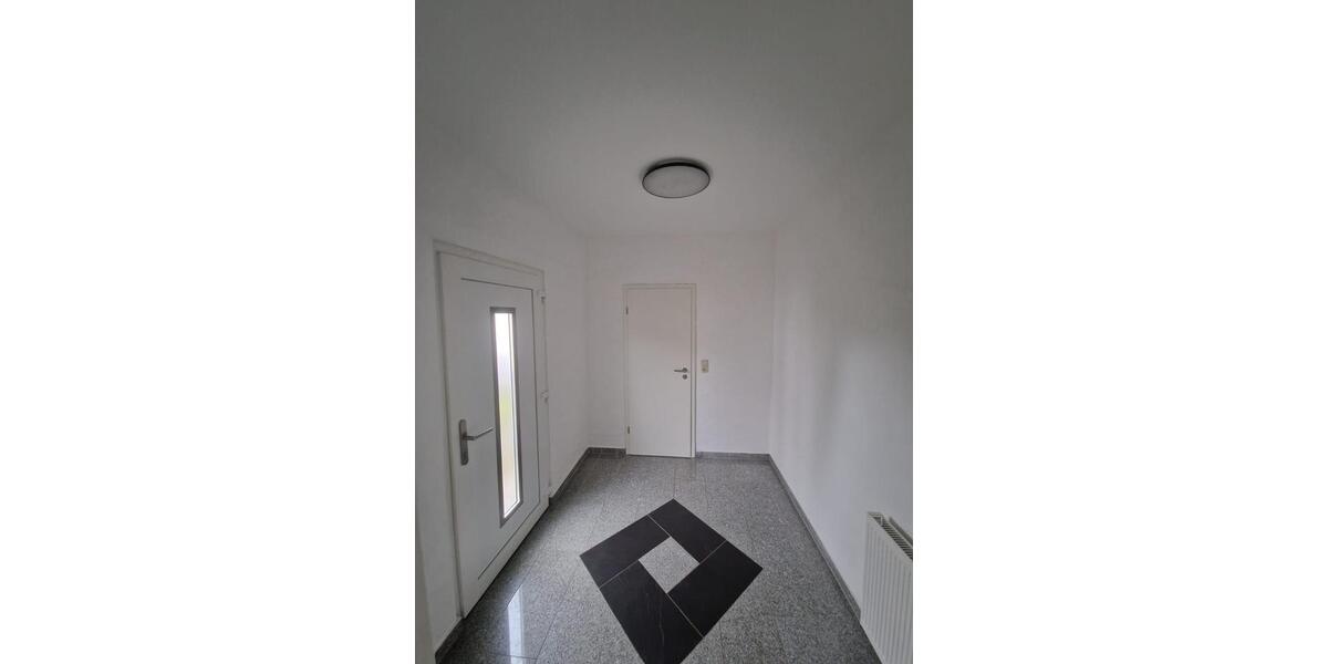 Etagenwohnung Bechhofen - 3 Zimmer, 125 m&sup2;, 1.050&euro; | Angebot:26032347