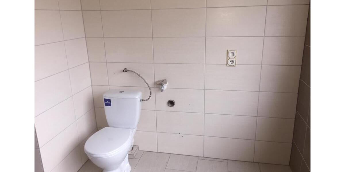 Etagenwohnung Kleinblittersdorf - 5 Zimmer, 120 m&sup2;, 1.050&euro; | Angebot:25431675