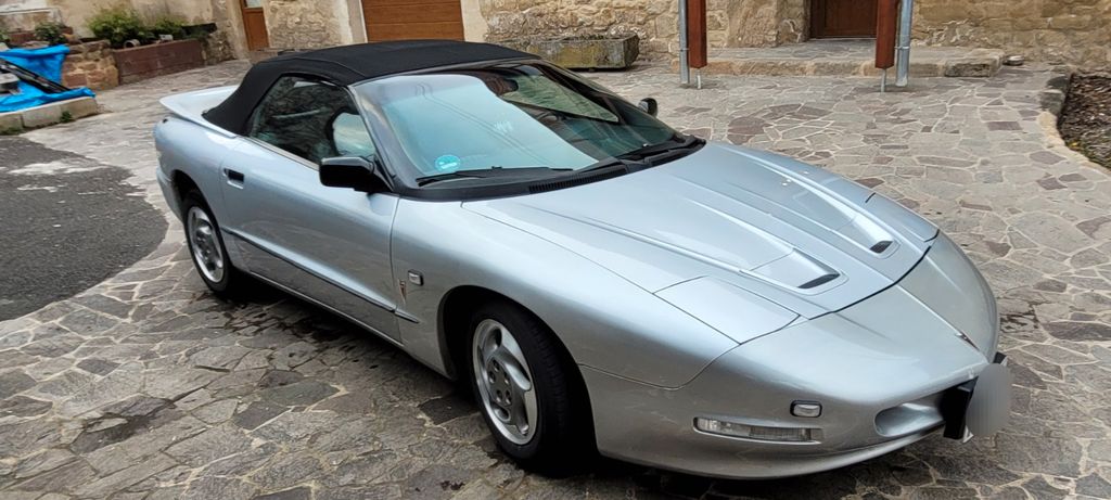 Pontiac Firebird 156.000 km 10.900 &euro; Kusel 66869
