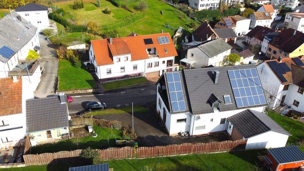 Einfamilienhaus Mandelbachtal Heckendalheim - 8 Zimmer, 180 m&sup2;, 259.000&euro; | Angebot:25677418