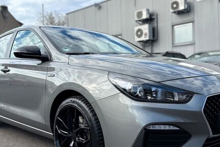 Hyundai i30 50.000 km 15.600 &euro; Saarbrücken-Altenkessel 66126