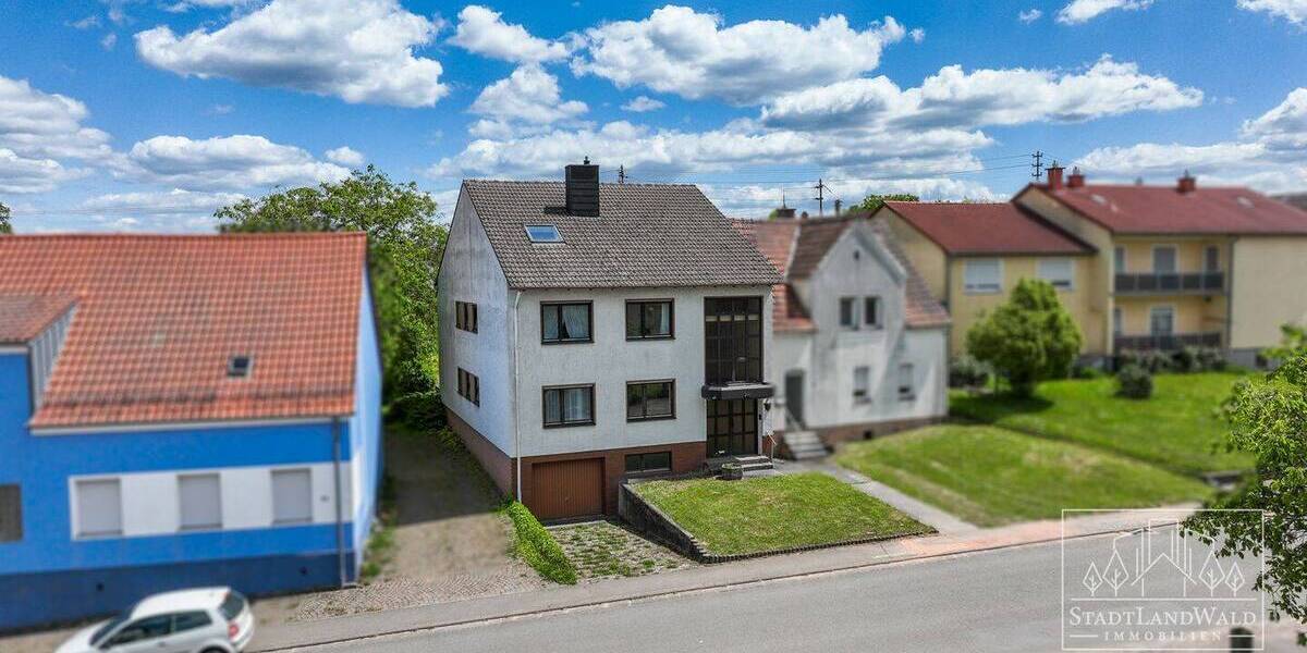 Einfamilienhaus Vinningen - 8 Zimmer, 204 m&sup2;, 249.875&euro; | Angebot:25835017