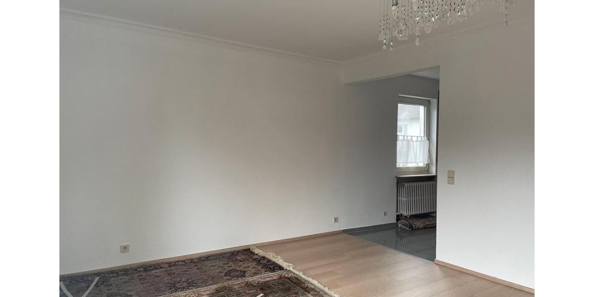 Etagenwohnung Saarbrücken Malstatt - 2 Zimmer, 72 m&sup2;, 720&euro; | Angebot:26038550