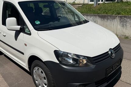 VW Caddy 169.000 km 5.950 &euro; Saarbrücken 66126