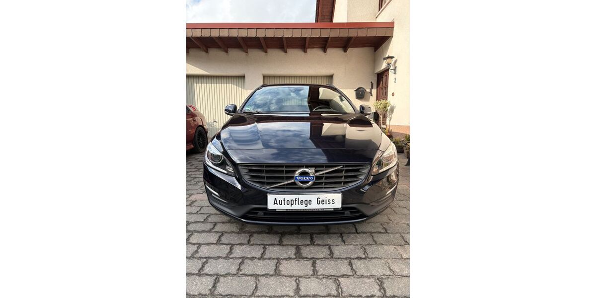 Volvo V60 199.900 km 10.400 &euro; Freisen 66629