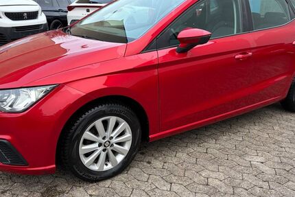 Seat Ibiza 79.500 km 10.900 &euro; Saarbrücken 66115