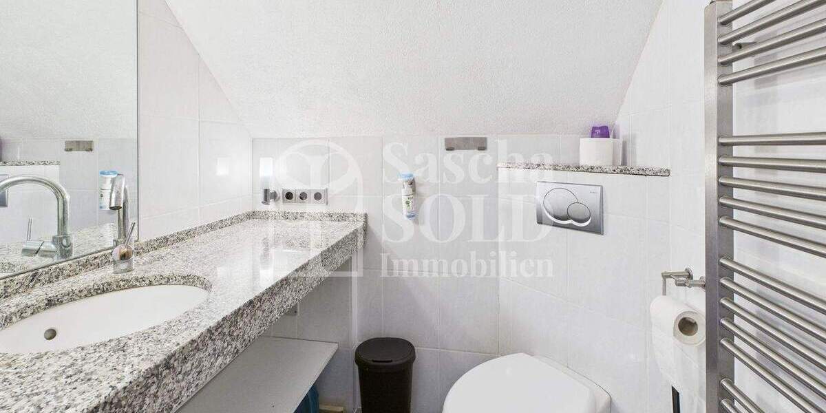 Gepflegtes Einfamilienhaus mit 5 Zimmern und großem Garten in ruhiger Wohnlage von Eppelborn-Humes - Einfamilienhaus Eppelborn Humes | Angebot:24835172