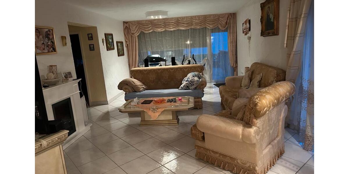 Bungalow Neunkirchen - 9 Zimmer, 248 m&sup2;, 299.000&euro; | Angebot:26233625