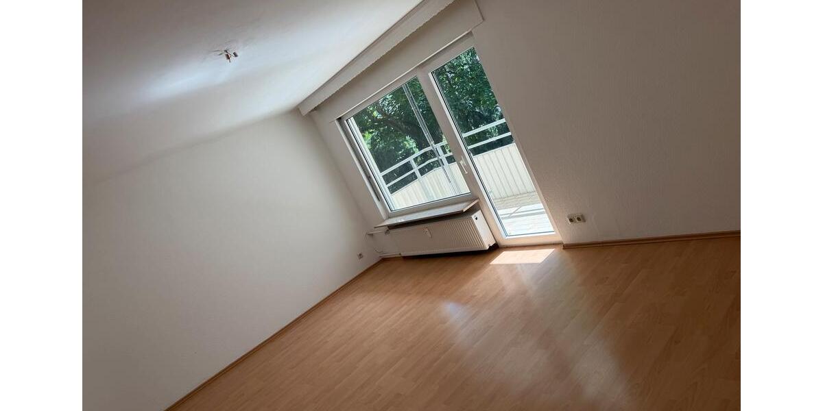 Erdgeschoßwohnung Saarbrücken Dudweiler - 4 Zimmer, 102 m&sup2;, 209.000&euro; | Angebot:26794614