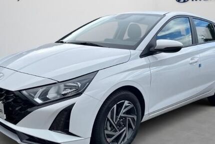 Hyundai i20 4.212 km 18.990 &euro; Schiffweiler 66578
