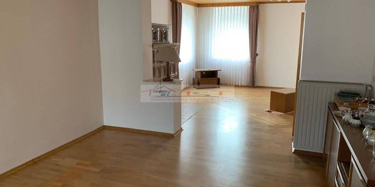 Doppelhaushälfte Jettenbach - 8 Zimmer, 170 m&sup2;, 150.000&euro; | Angebot:25666424
