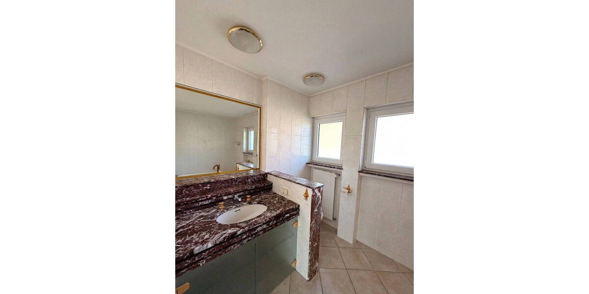 Einfamilienhaus Sulzbach - 6 Zimmer, 210 m&sup2;, 449.000&euro; | Angebot:26204097